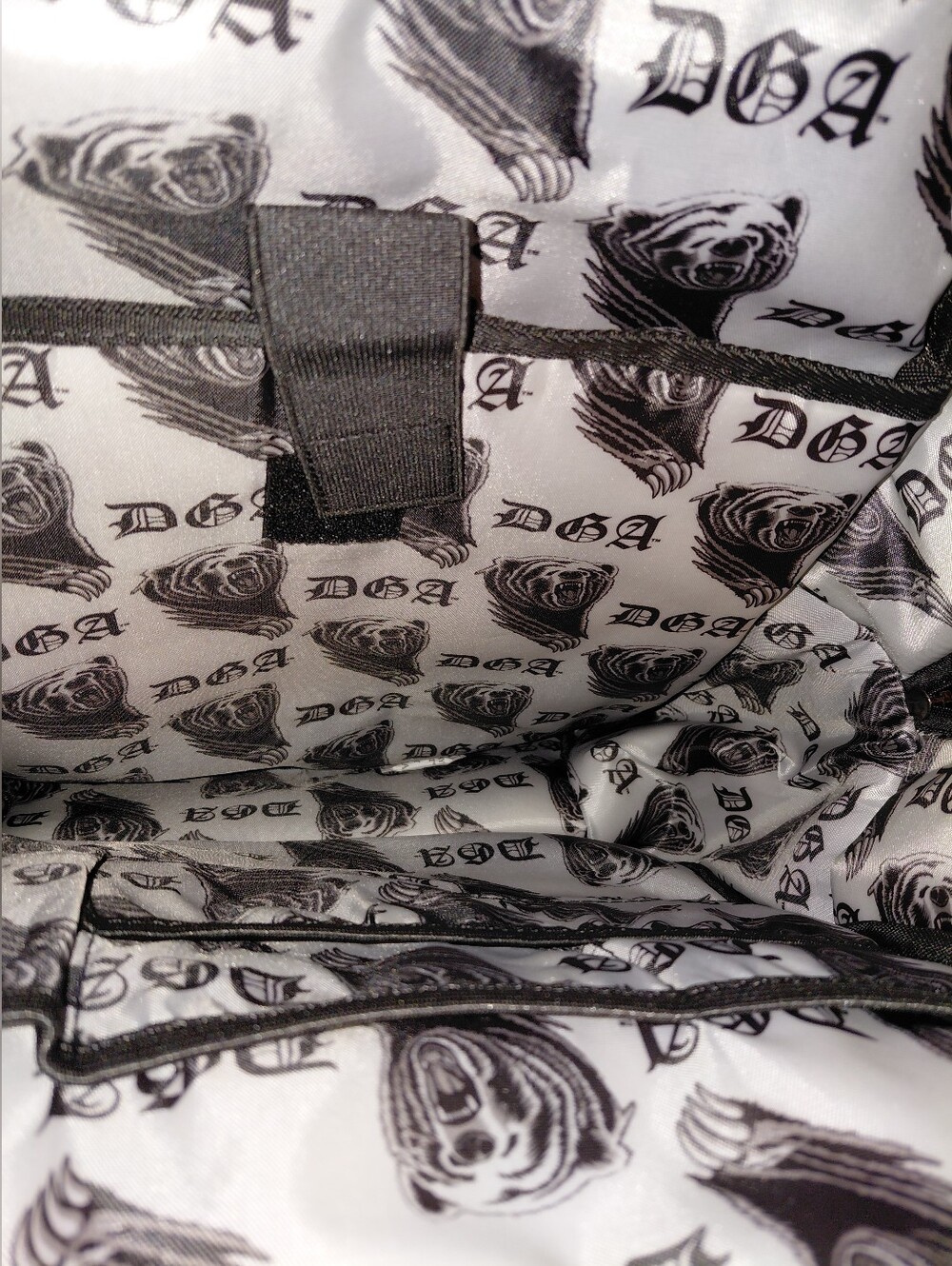 DGA clownin Backpack Black NWT - Picture 3 of 5